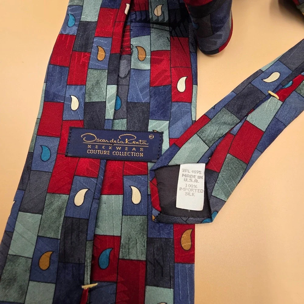 Oscar de la Renta Couture Collection Silk Tie Geometric Paisley Navy Burgundy